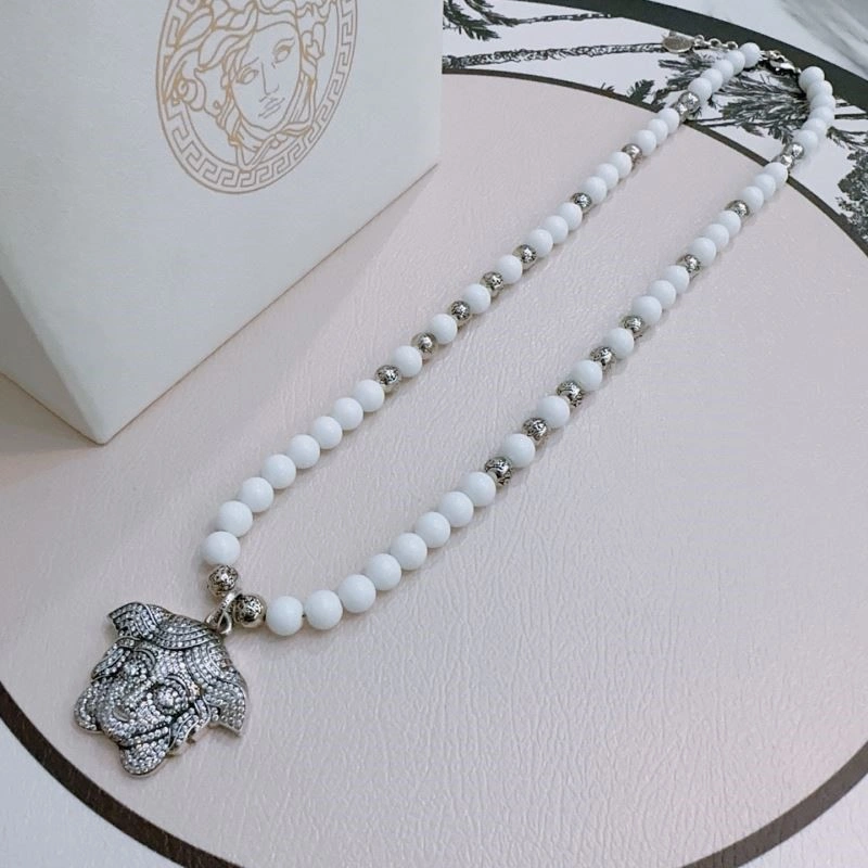 Versace Necklaces Packable 208371