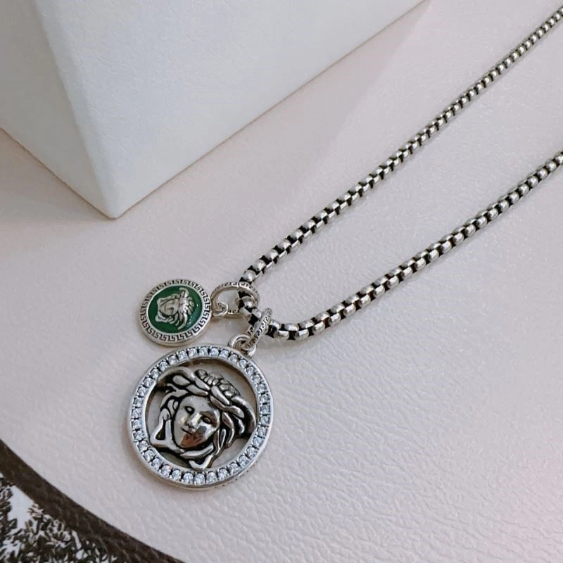Versace Necklaces SoftTouch 208361