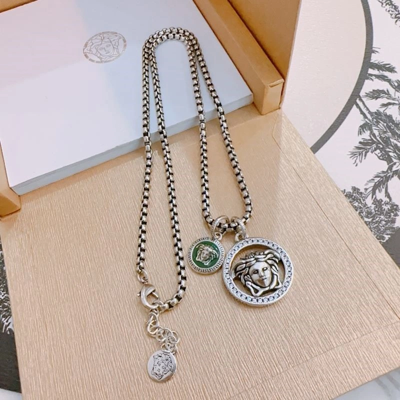 Versace Necklaces SoftTouch 208361