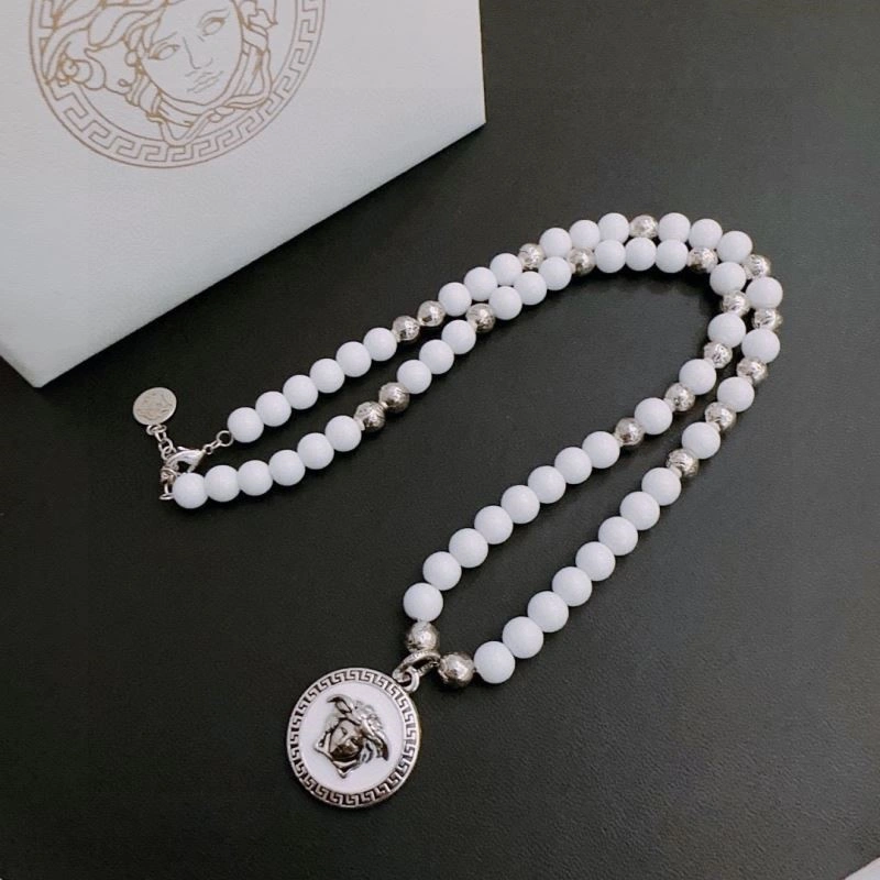 HighPerformance Versace Necklaces 208360