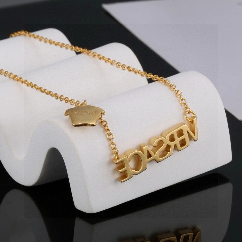 Versace Necklaces Affordable 208345