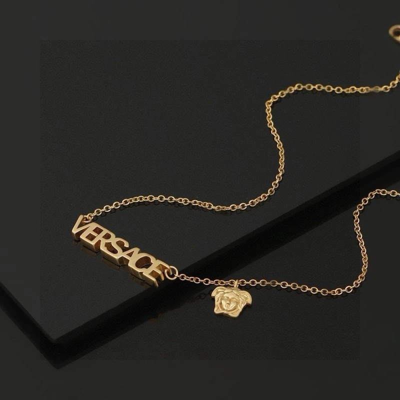 Versace Necklaces Affordable 208345