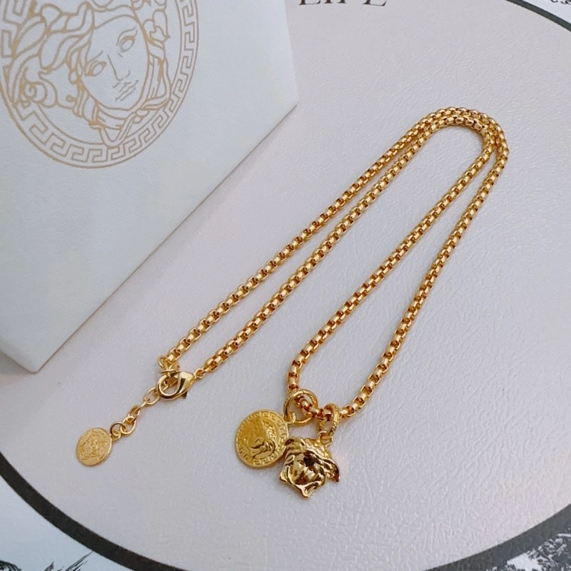 Versace Necklaces Timeless 207657