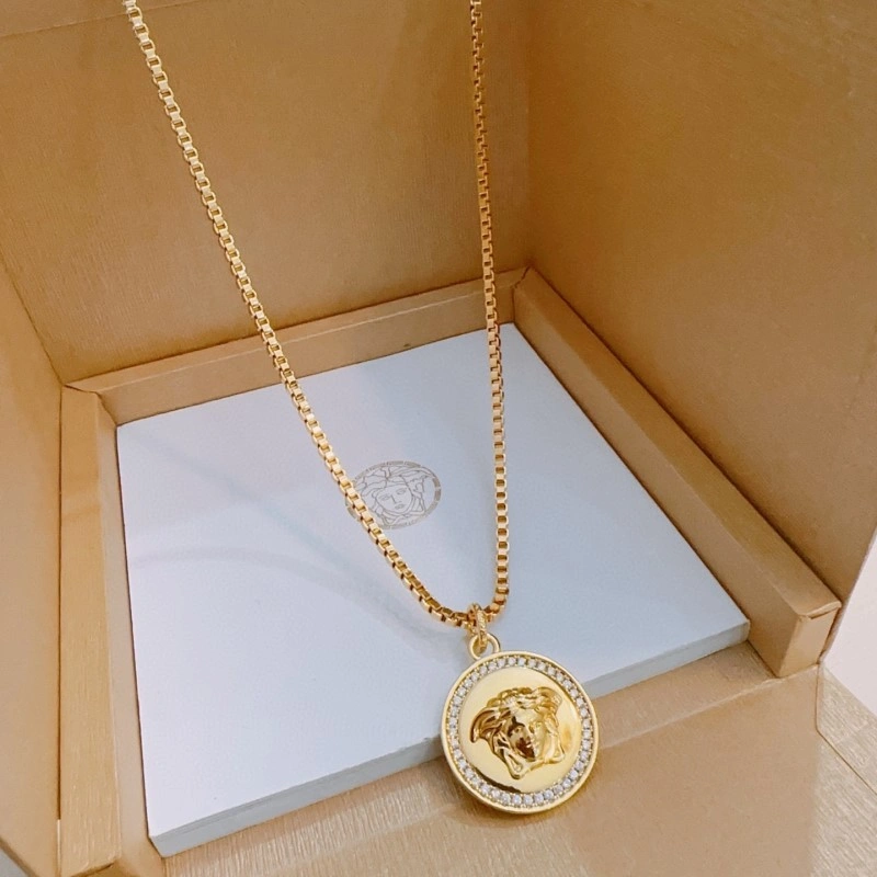 MoistureWicking Versace Necklaces 207666