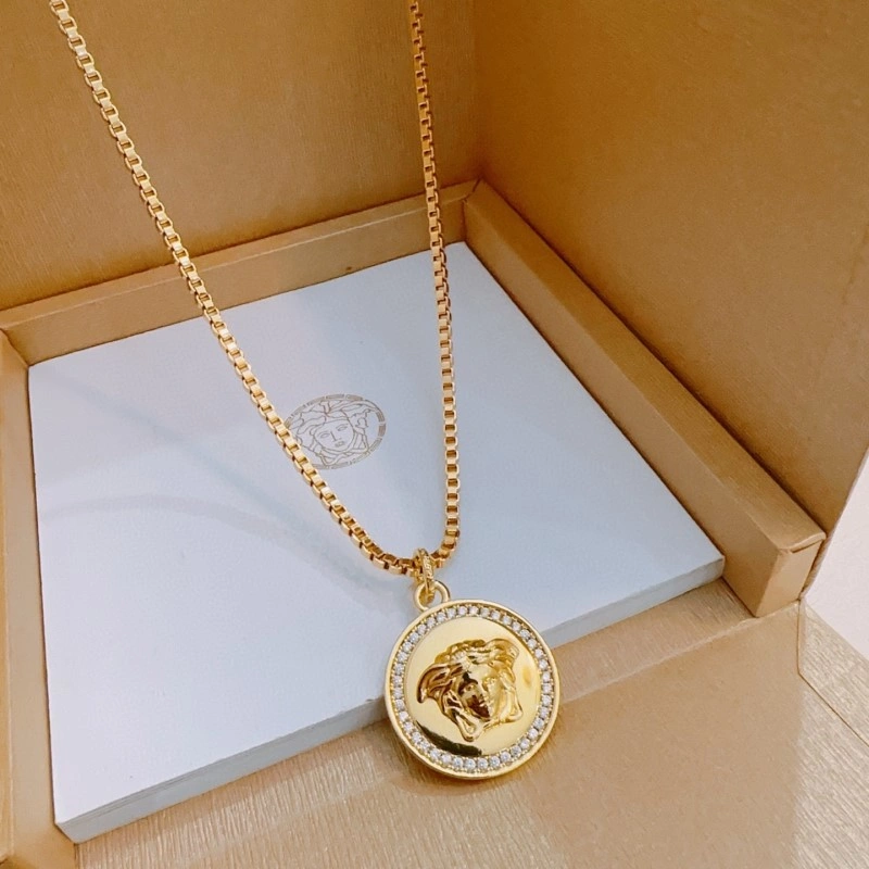 MoistureWicking Versace Necklaces 207666