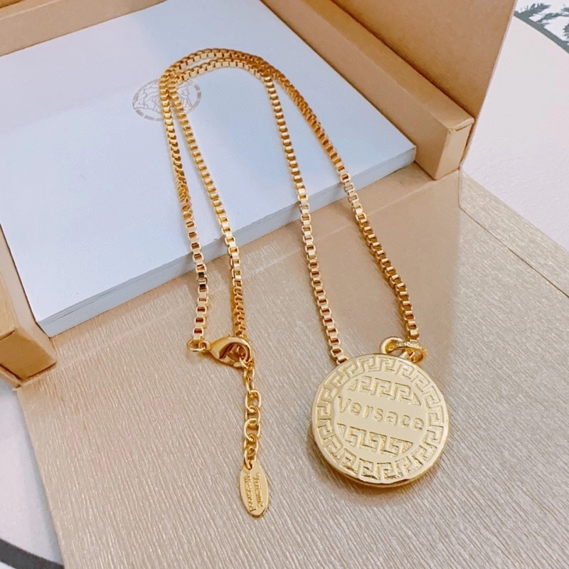 MoistureWicking Versace Necklaces 207666