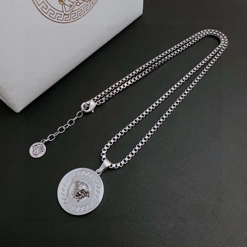 OnTrend Versace Necklaces 207656