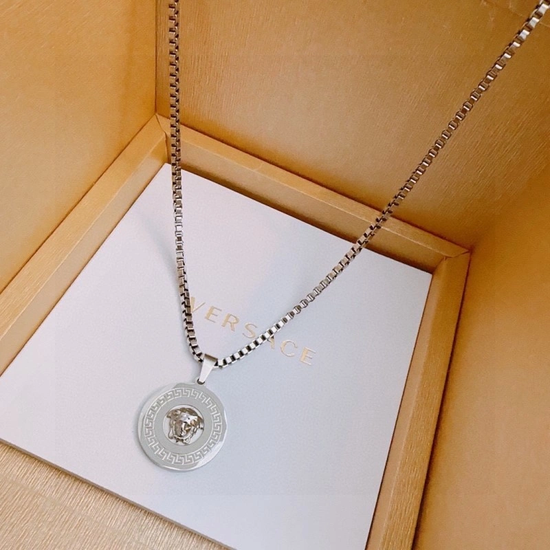 OnTrend Versace Necklaces 207656