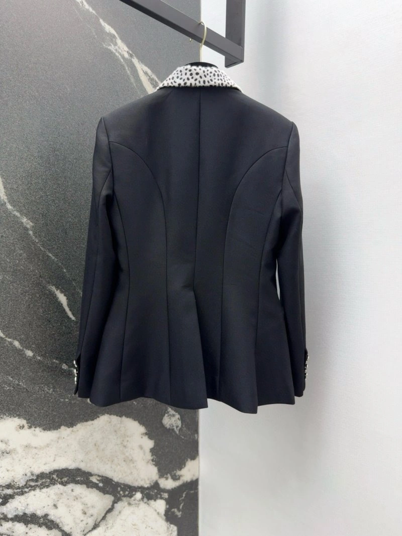 WellDesigned Versace Outwear 175007