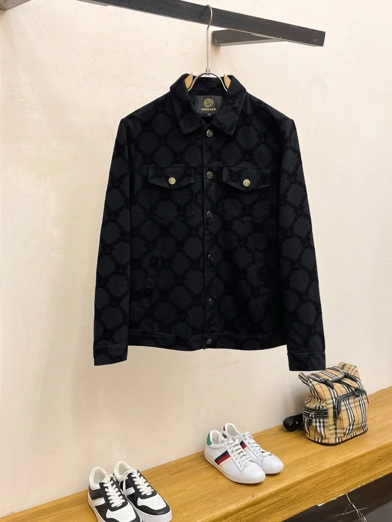 Cozy Versace Outwear 175198