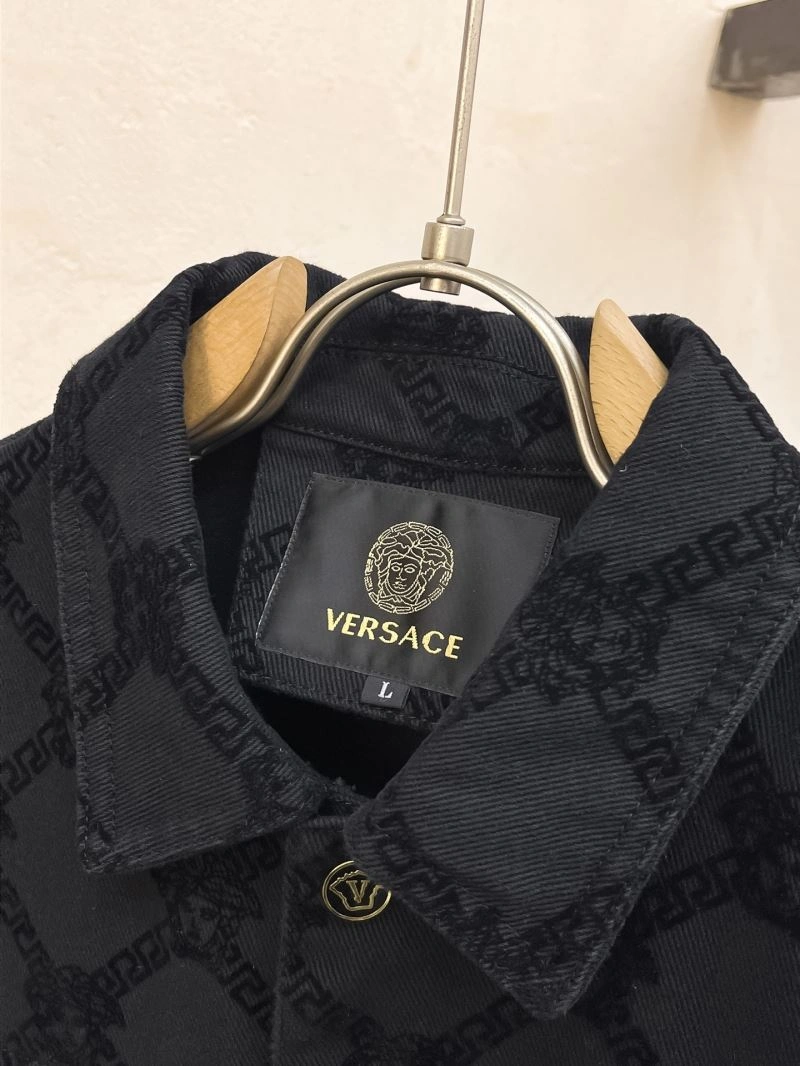 Cozy Versace Outwear 175198