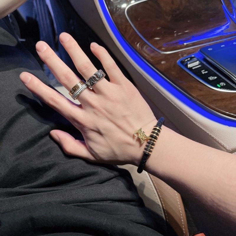 ZipUp Versace Rings 214060