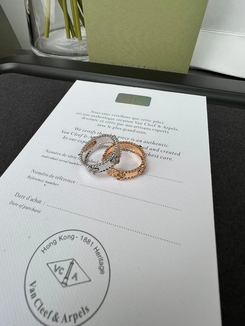 Sophisticated Versace Rings 211610
