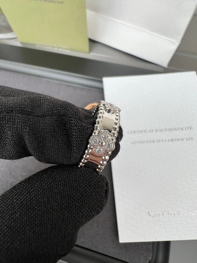 Sophisticated Versace Rings 211610