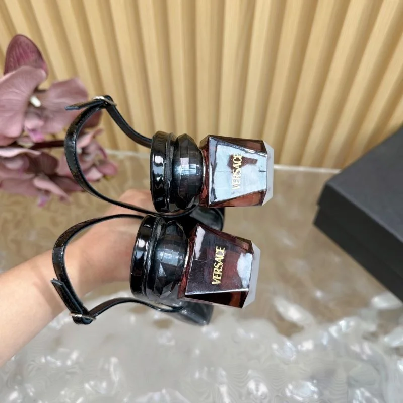 Versace Sandals WaterResistant 37389