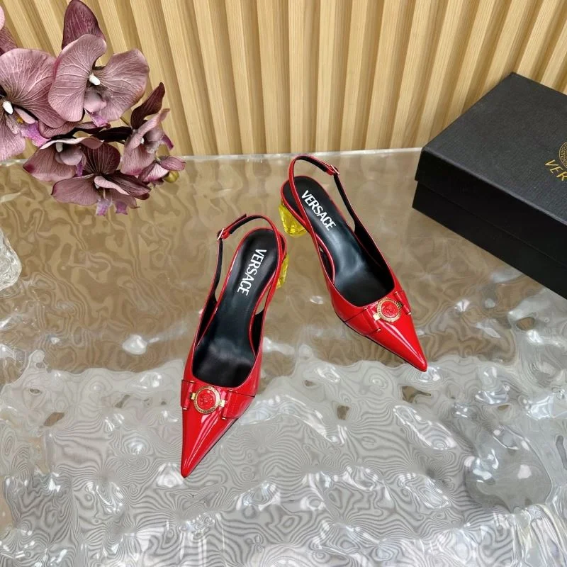 Refined Versace Sandals 37366