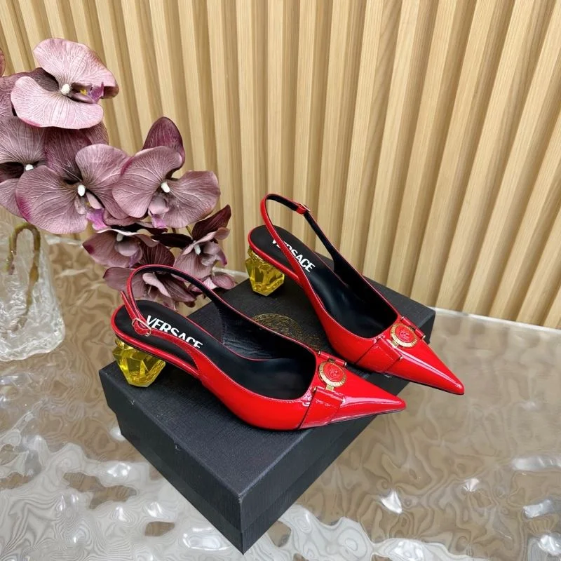 Refined Versace Sandals 37366