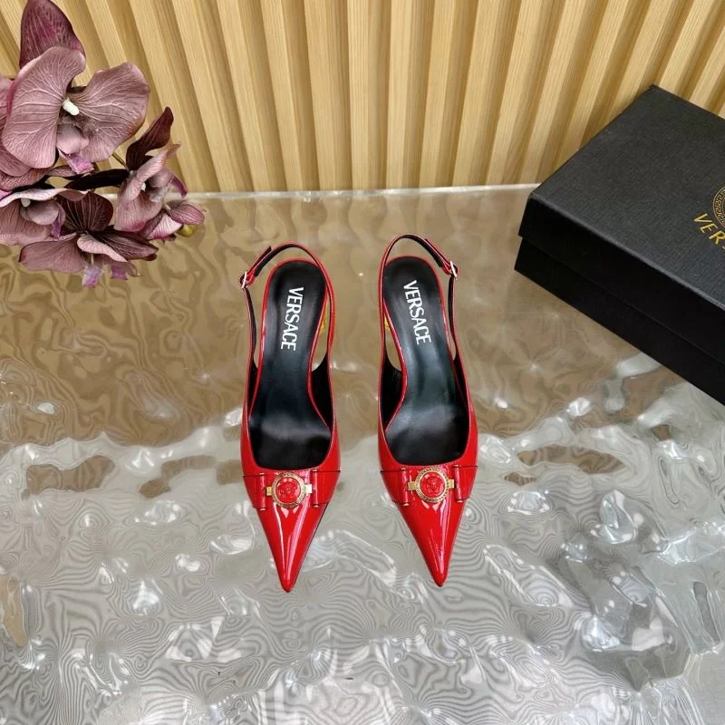 Refined Versace Sandals 37366