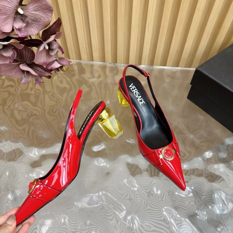 Refined Versace Sandals 37366