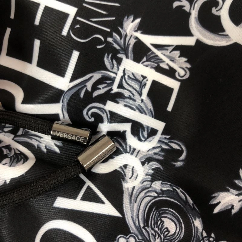 Versace Short Pants Sustainable 175747