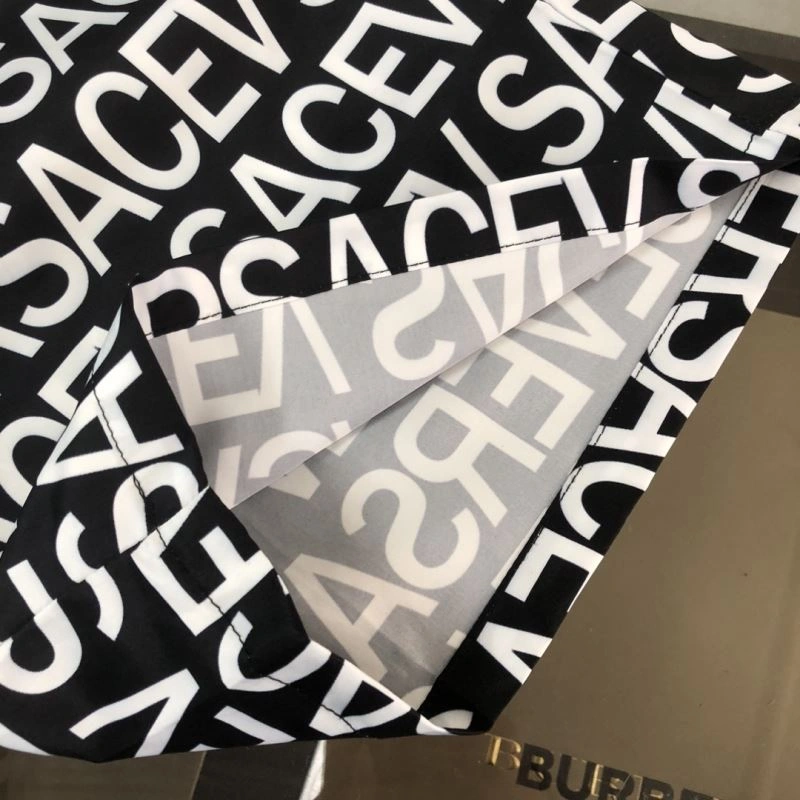 Versace Short Pants Elegant 175746