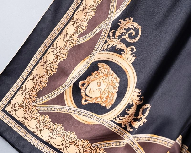 Sporty Versace Short Pants 175861