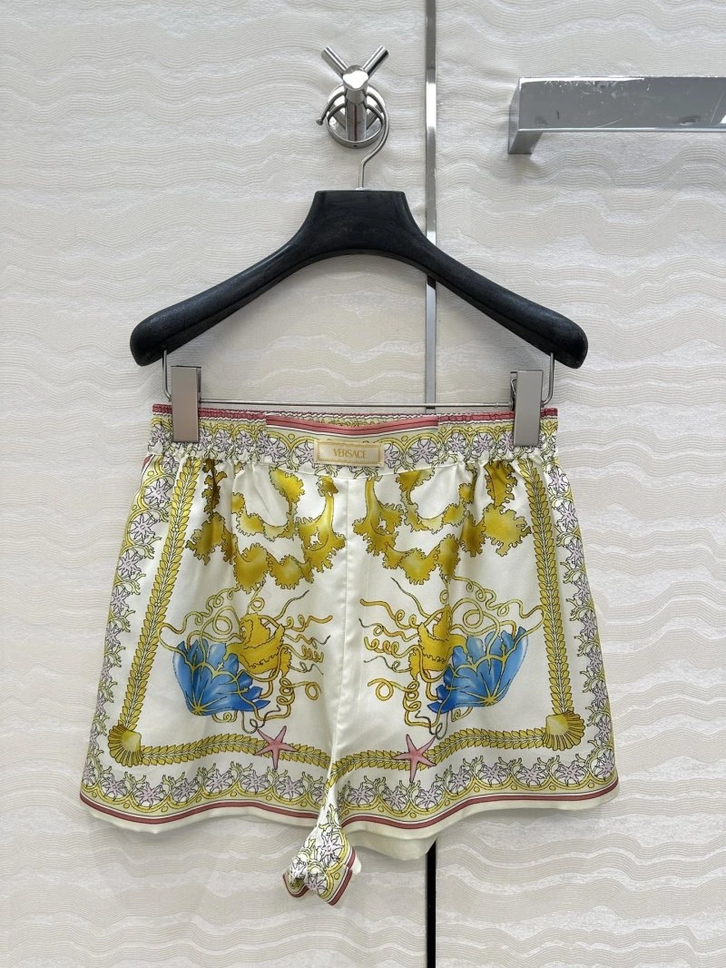 Comfortable Versace Short Pants 175089