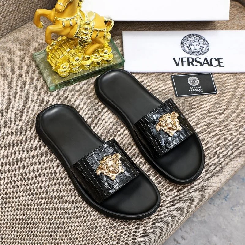 WrinkleFree Versace Slippers 37265