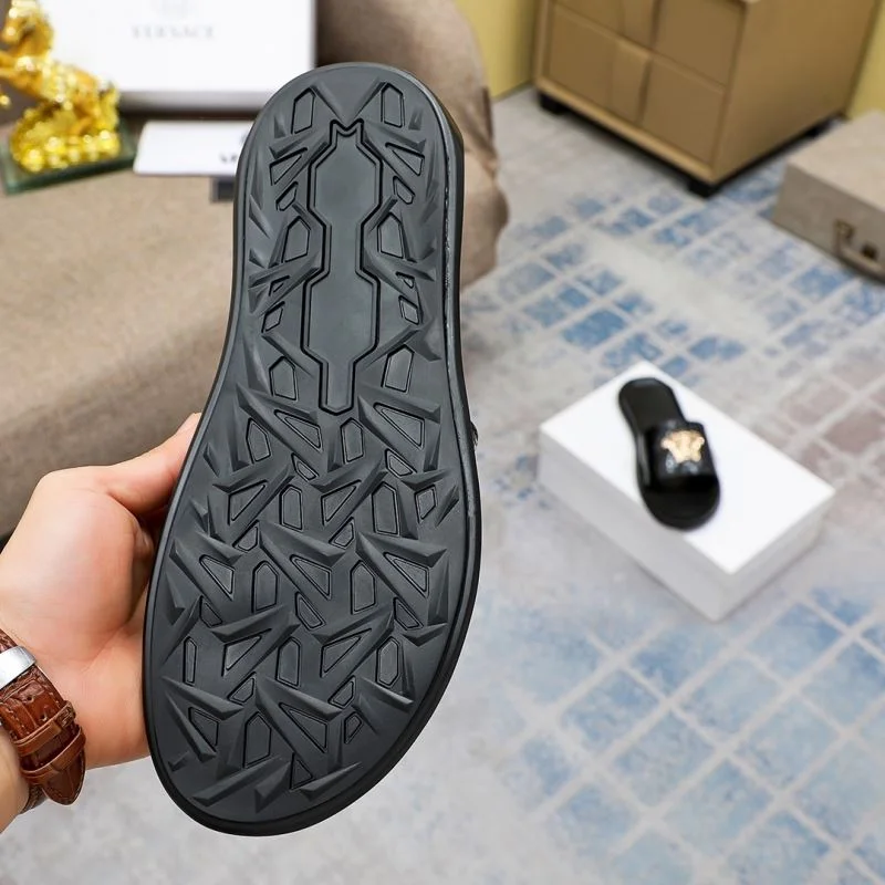 WrinkleFree Versace Slippers 37265