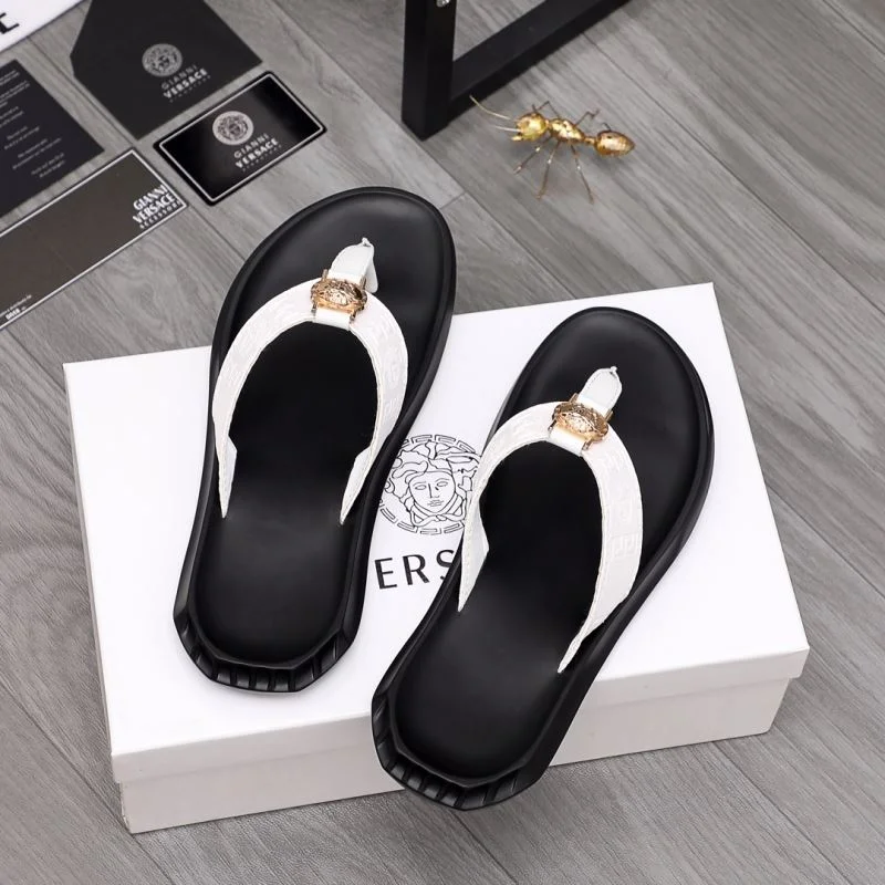 Versace Slippers SmoothTexture 37243