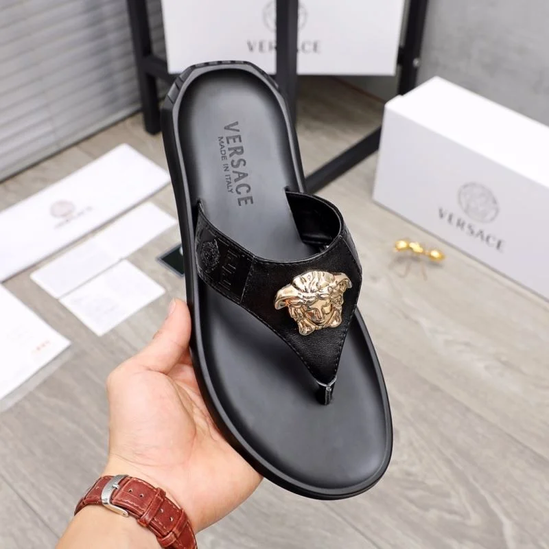 Versace Slippers Compact 37264