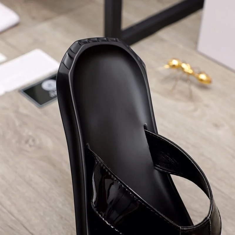 Contemporary Versace Slippers 37250