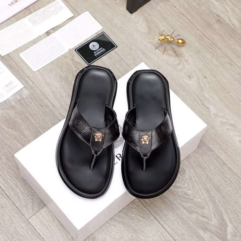 Packable Versace Slippers 37239
