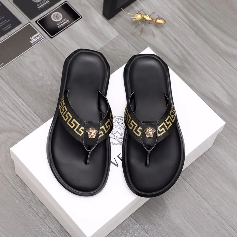 Versace Slippers Premium 37237