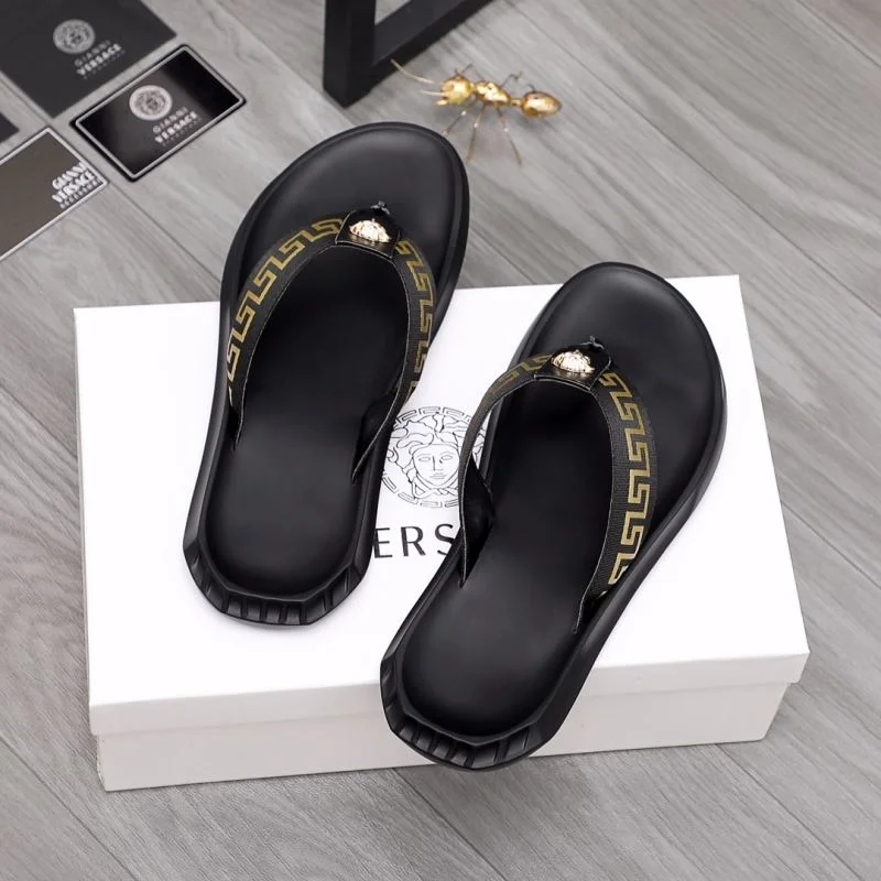 Versace Slippers Premium 37237