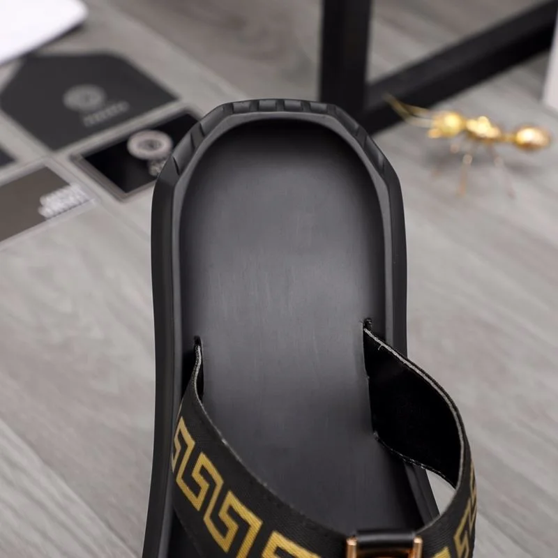 Versace Slippers Breathable 37244