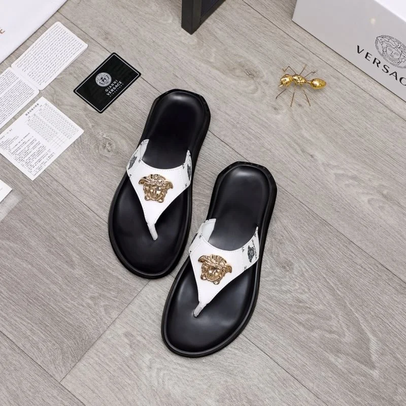 Versace Slippers EasyCare 37251