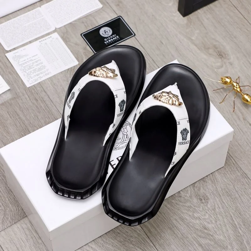 Versace Slippers EasyCare 37251