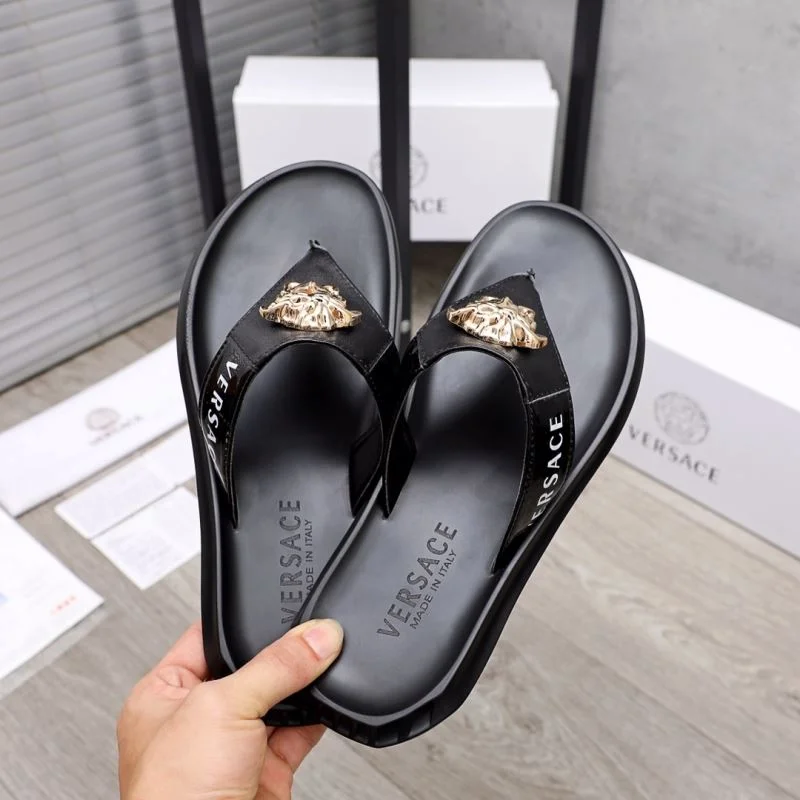 Versace Slippers DailyWear 37252