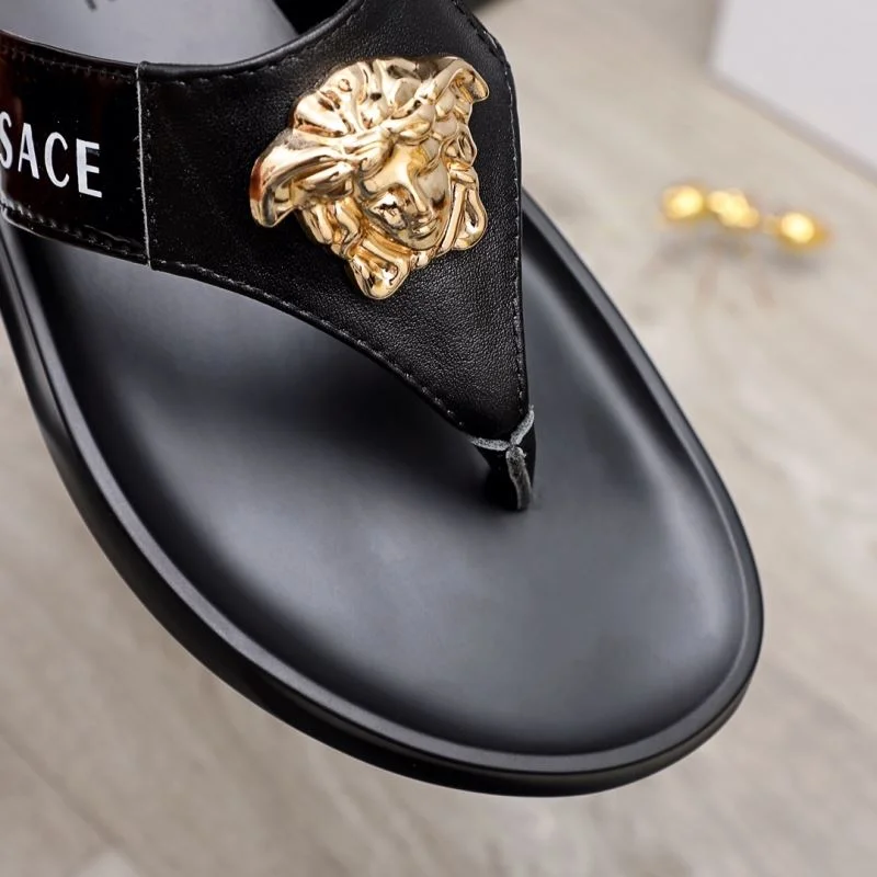 Versace Slippers DailyWear 37252