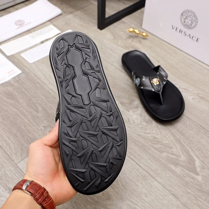 Neat Versace Slippers 37246