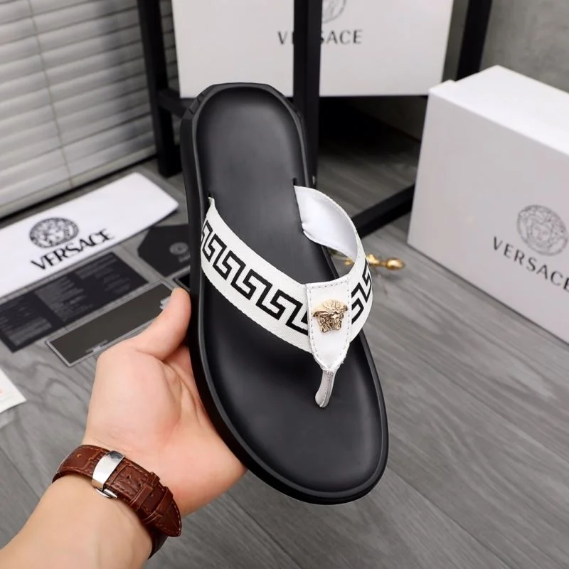 Versace Slippers UrbanStyle 37234