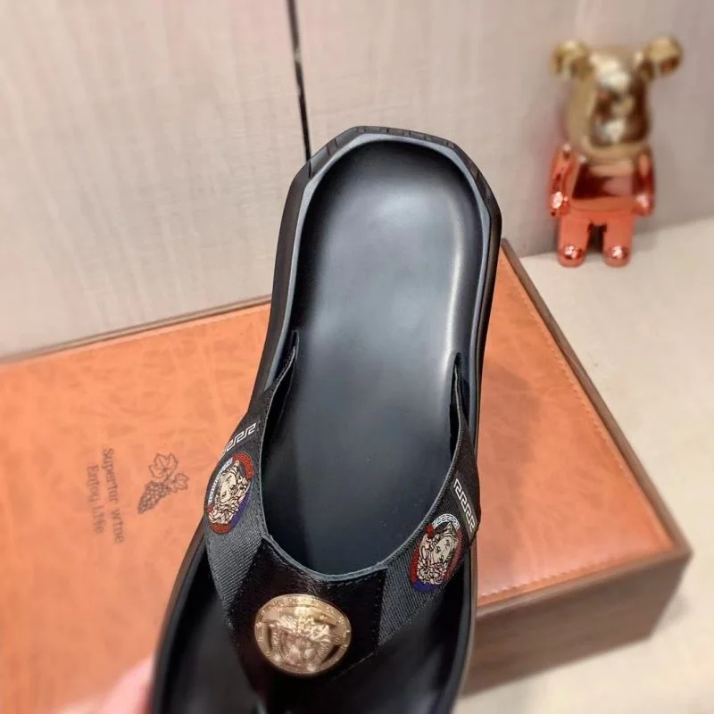 Versace Slippers Contemporary 37232