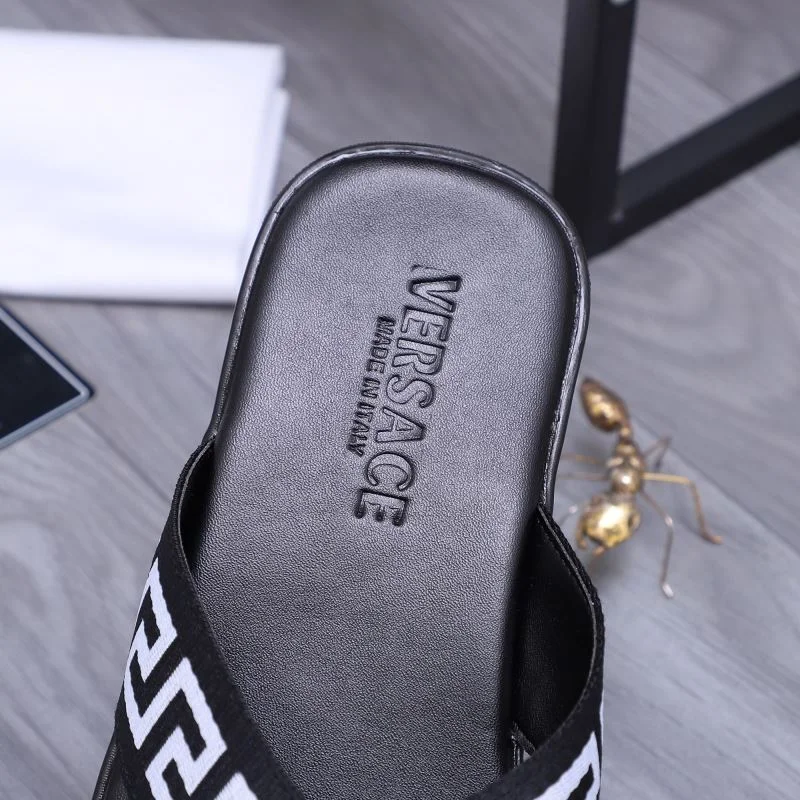 Versace Slippers ZeroBulk 37224