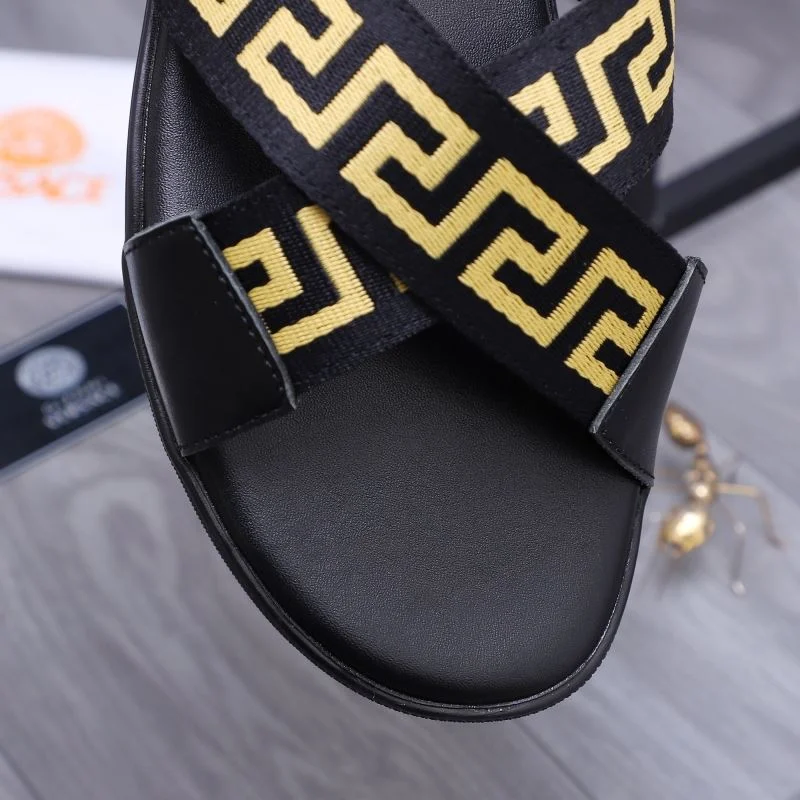 Stretchable Versace Slippers 37217