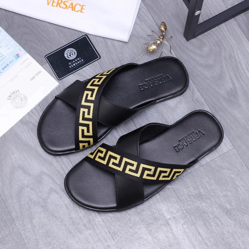 Sustainable Versace Slippers 37202
