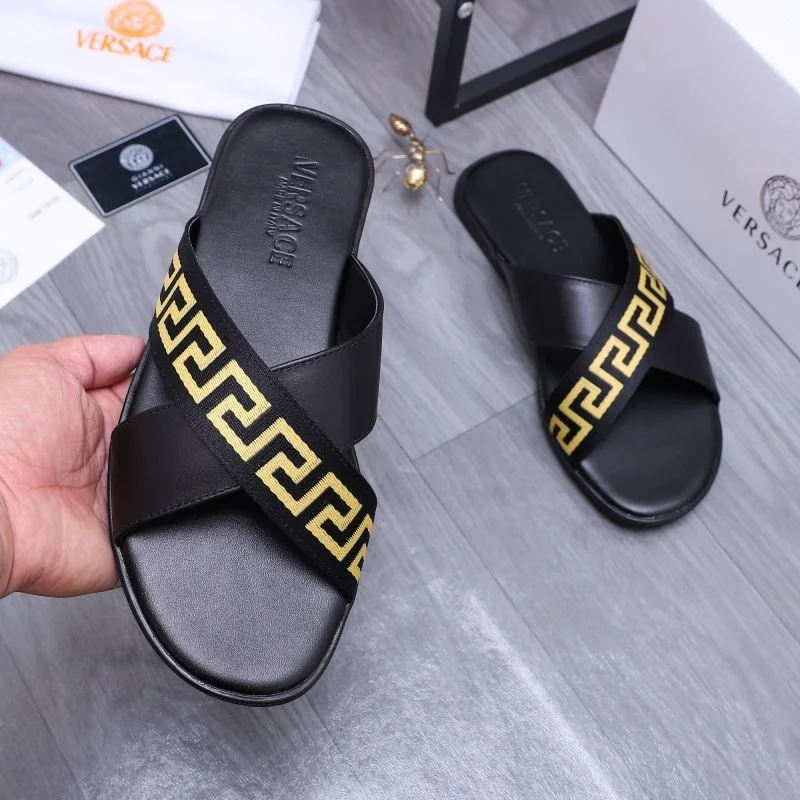 Sustainable Versace Slippers 37202
