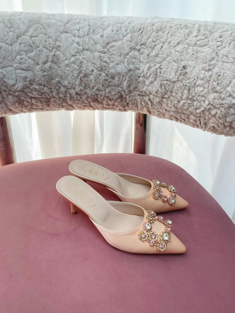 Elegant Versace Slippers 37430