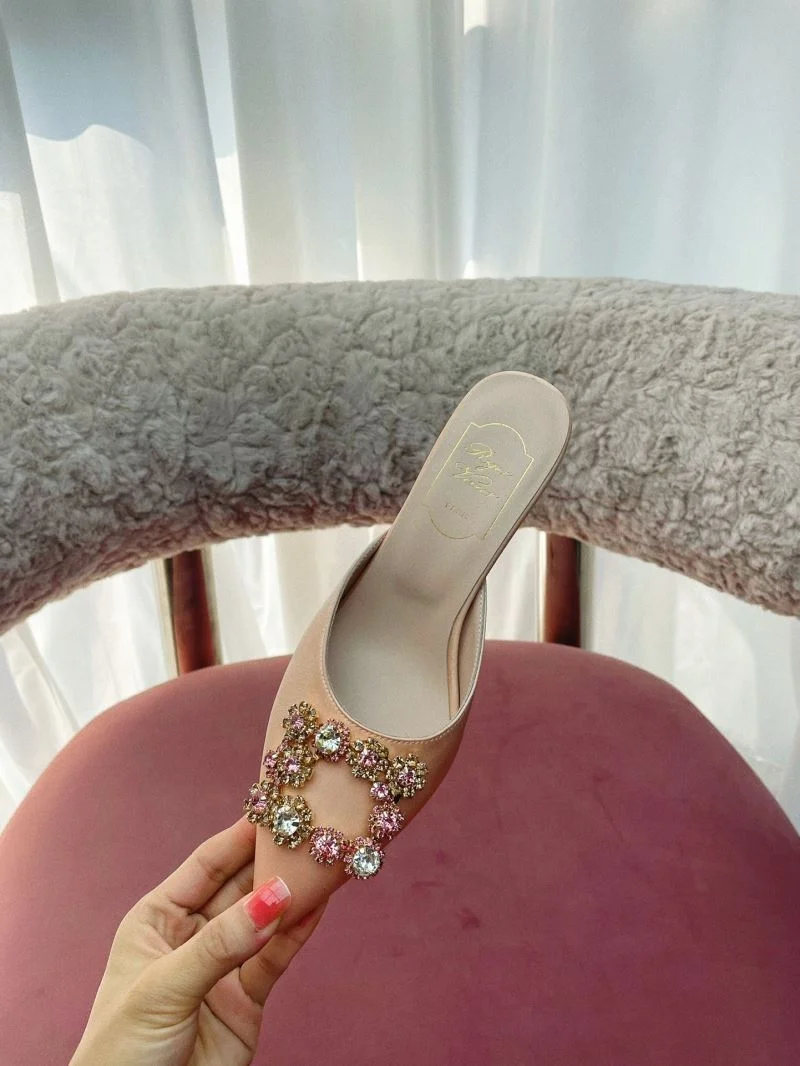 Elegant Versace Slippers 37430