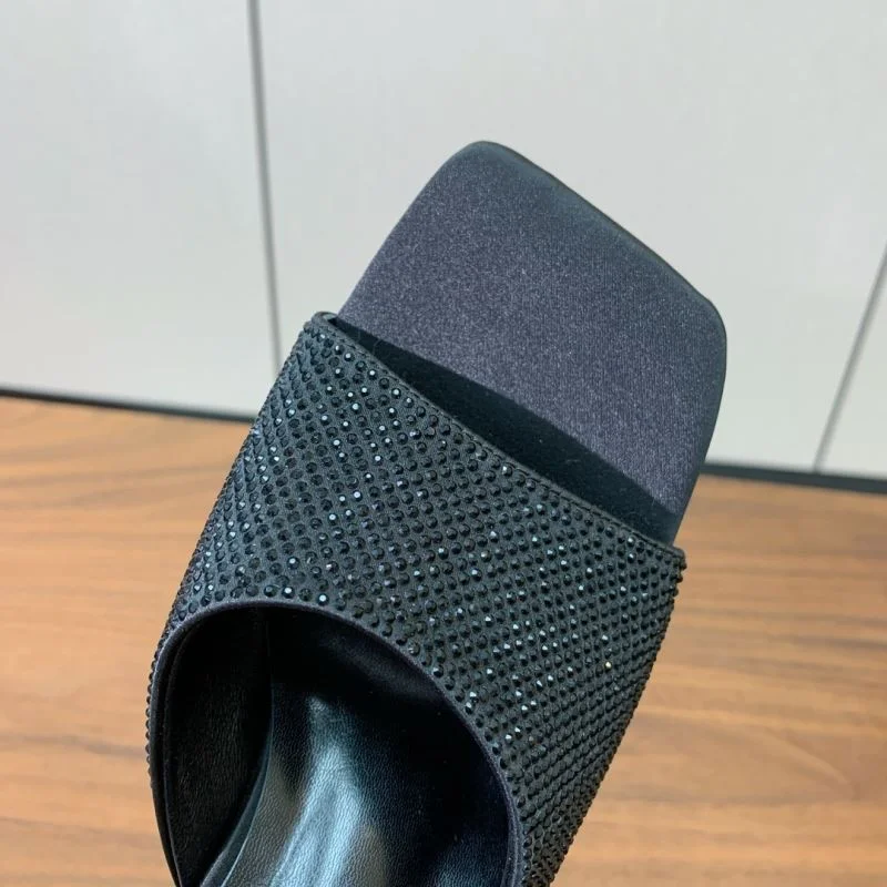Reliable Versace Slippers 37425